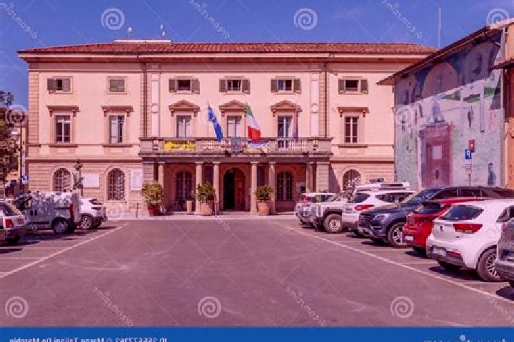 Clara, 37 — Escort in Ponsacco, Italy