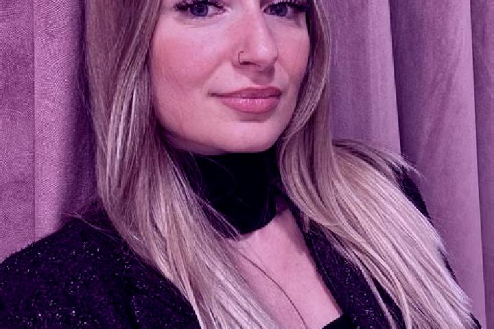 Clara, 37 — Escort in Souvret, Belgium