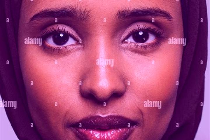 Clara, 38, a black dark-eyed middle eastern companion based in Otangarei. Offering Erotic Massage, Deep French Kissing, Girlfriend Experience. Available for ...
