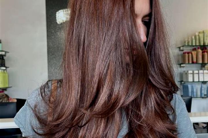 Clara, 38, a chestnut brown-eyed indian companion based in Verviers. Offering Couples, Erotic Massage. Available for incall and outcall, overnight bookings a...
