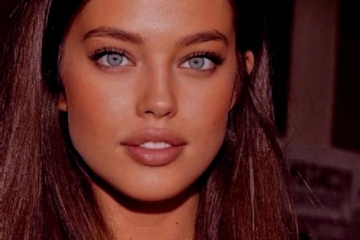 Clara, 38, a chestnut green-eyed mediterranean companion based in Montpellier-de-Medillan. Offering Travel Companion, OWO, Couples, Fetish. Available for inc...