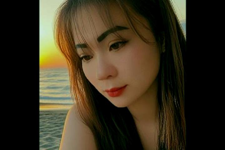Clara, 38 — Escort in Hilotongan, Philippines