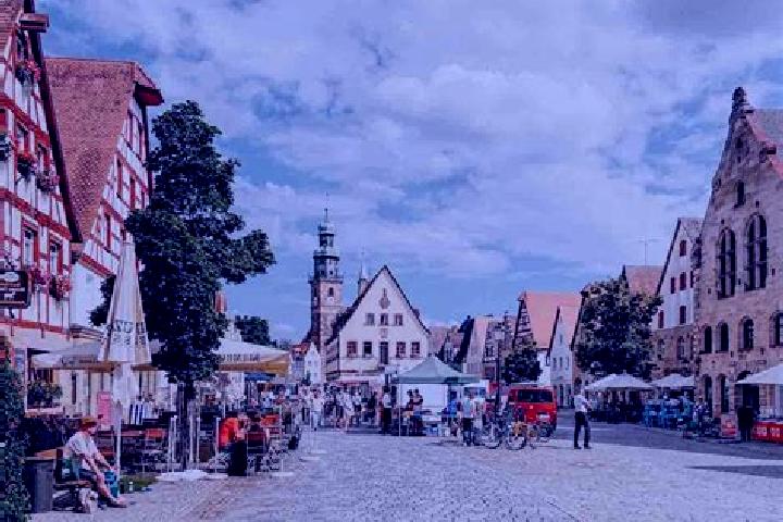 Clara, 38 — Escort in Neuhaus an der Pegnitz, Germany
