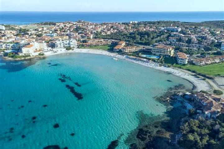 Clara, 38 — Escort in Paradiso degli Aranci, Italy