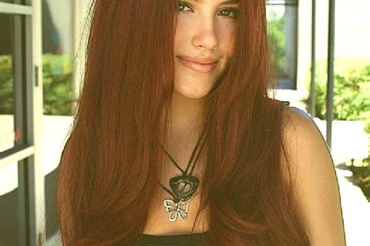 Clara, 39, a auburn dark-eyed slavic companion based in Adenbuettel. Offering Prostate Massage, BDSM, Domination, Party Girl, Dinner Date. Available for inca...
