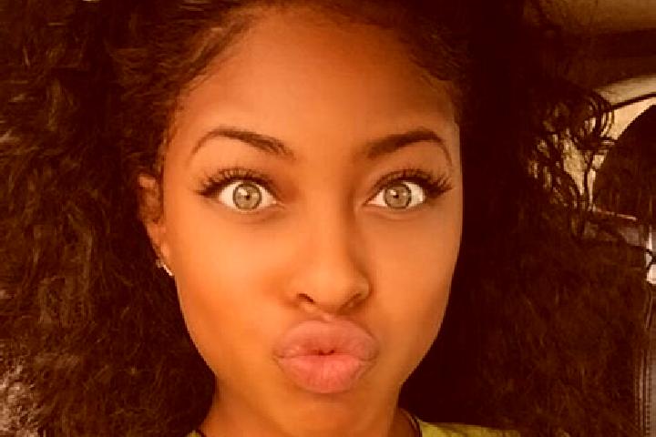 Clara, 39, a chestnut green-eyed ebony companion based in Fuhlenhagen. Offering Dinner Date, Party Girl, A-Level. Available for incall and outcall, day and e...