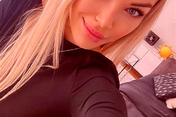 Clara, 39 — Escort in Loucany, Czech Republic