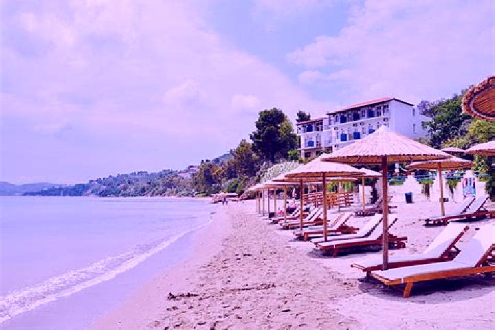 Clara, 39 — Escort in Megali Vrisi, Greece