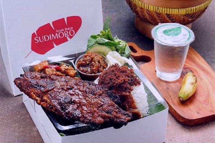 Clara, 39 — Escort in Sudimoro, Indonesia
