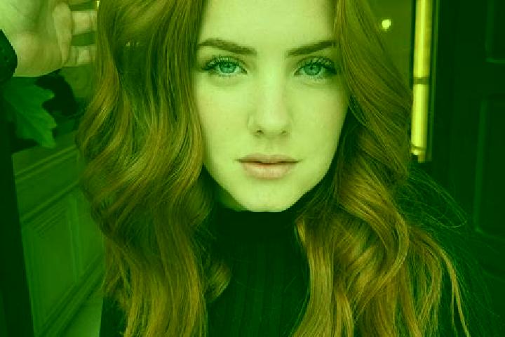 Eleanor, 20, a auburn blue-eyed european companion based in Bendoroto. Offering GFE, Party Girl, Dinner Date, Duos. Available for incall and outcall, overnig...
