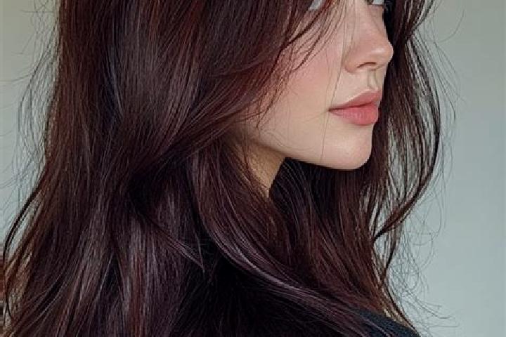 Eleanor, 20, a auburn brown-eyed mediterranean companion based in Newton Falls. Offering Tantra, GFE, BDSM. Available for incall and outcall, overnight booki...