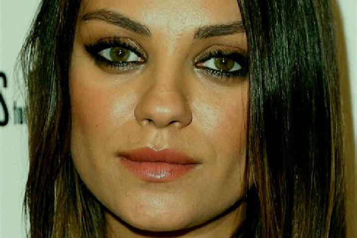 Eleanor, 20, a auburn hazel-eyed indian companion based in Crangurile de Sus. Offering Domination, Travel Companion, Prostate Massage, Deep French Kissing, A...