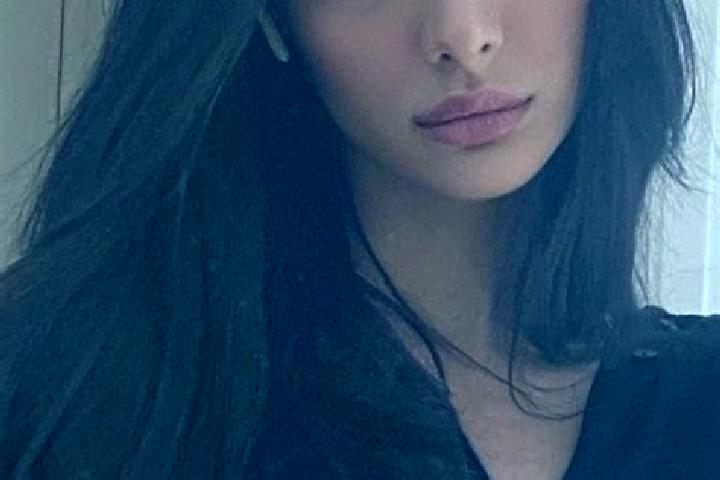 Eleanor, 20, a black brown-eyed middle eastern companion based in Hatfield Heath. Offering Tantra, OWO, Duos. Available for incall and outcall, day and eveni...