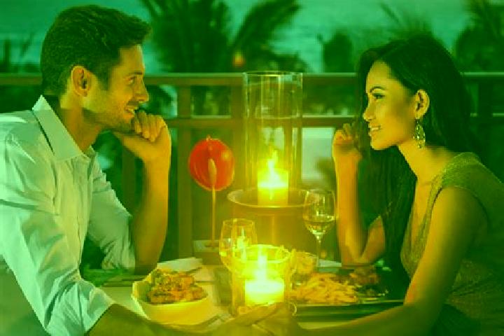 Eleanor, 20, a blonde amber-eyed asian companion based in Pimampiro. Offering OWO, GFE, Couples, Dinner Date. Available for incall and outcall, day and eveni...