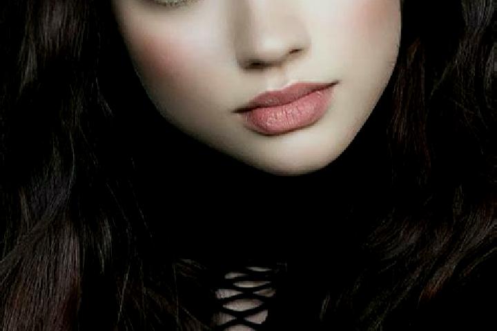 Eleanor, 20, a brunette dark-eyed indian companion based in Jind. Offering Dinner Date, Striptease. Available for incall and outcall, day and evening dates.