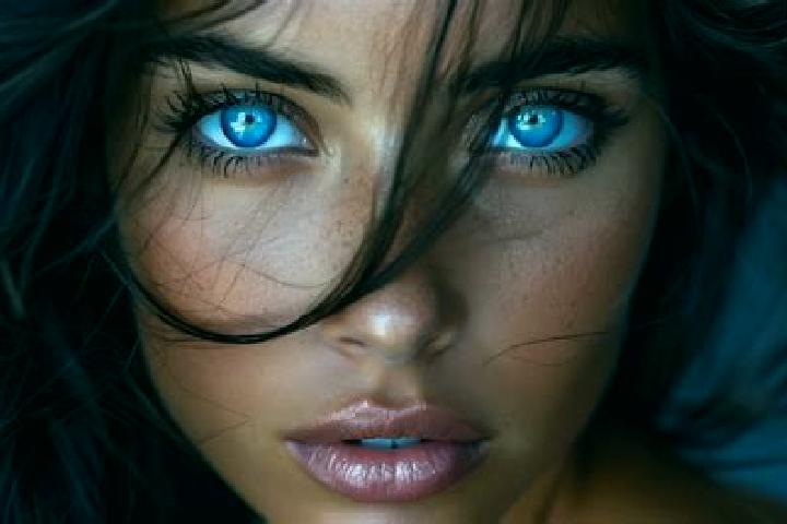 Eleanor, 20, a chestnut blue-eyed middle eastern companion based in Mohammadiyeh. Offering GFE, Striptease, Couples. Available for incall and outcall, overni...