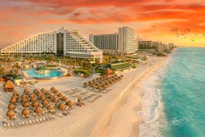 Eleanor, 20 — Escort in Aquismon, Mexico