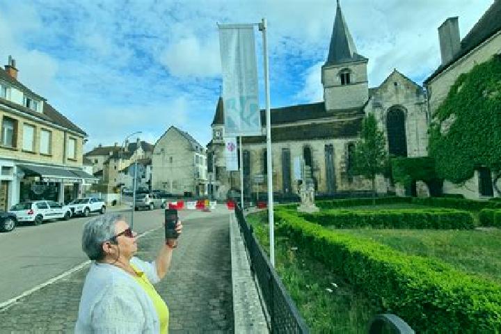Eleanor, 20 — Escort in Chatillon-sur-Indre, France