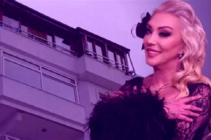 Eleanor, 20 — Escort in Guellue, Turkey