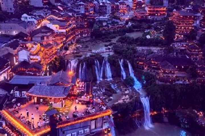 Eleanor, 20 — Escort in Huanan, China