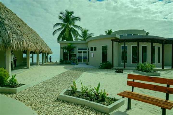 Eleanor, 20 — Escort in Seine Bight Village, Belize