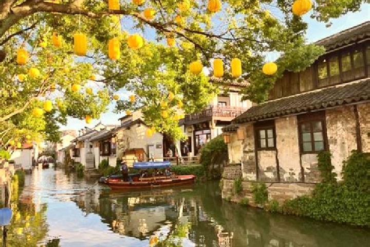 Eleanor, 20 — Escort in Zhouzhuang, China