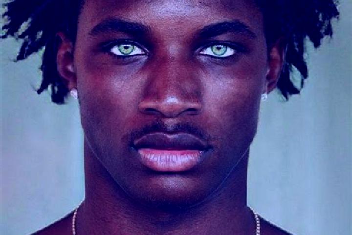Eleanor, 21, a black green-eyed caribbean companion based in Bogenga. Offering Erotic Massage, 69, OWO, Striptease. Available for incall and outcall, day and...