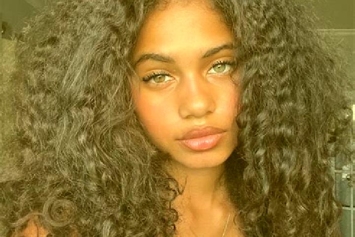 Eleanor, 21, a black grey-eyed ebony companion based in Rowville. Offering A-Level. Available for incall and outcall, day and evening dates.