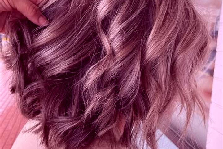 Eleanor, 21, a dark blonde grey-eyed middle eastern companion based in Dushk. Offering Roleplay, Travel Companion, Duos. Available for incall and outcall, da...