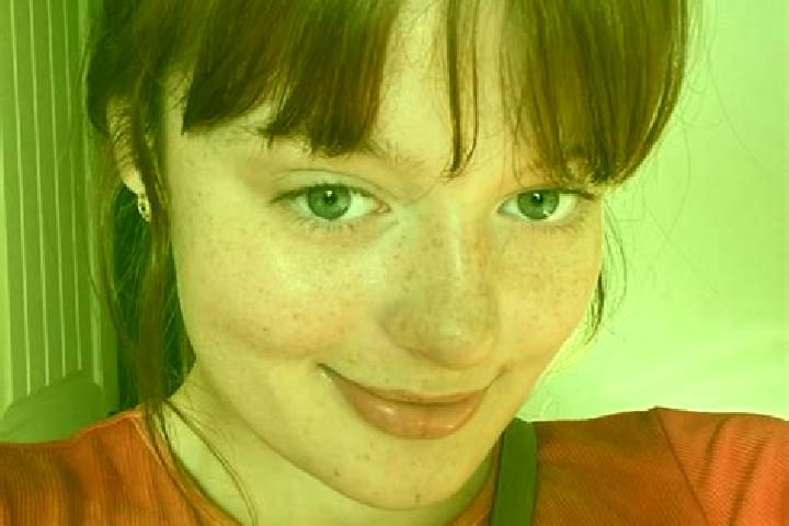 Eleanor, 21, a red dark-eyed caribbean companion based in Rock Port. Offering Fetish, Couples, GFE, Massage. Available for incall and outcall, day and evenin...