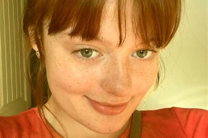 Eleanor, 21, a red green-eyed caribbean companion based in Dadhapatna. Offering Roleplay, Dinner Date, Girlfriend Experience. Available for incall and outcal...