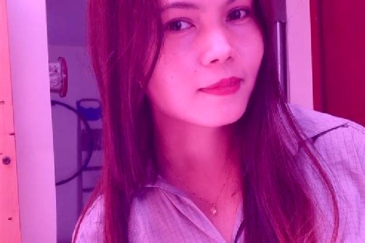 Eleanor, 21 — Escort in Calolbon, Philippines