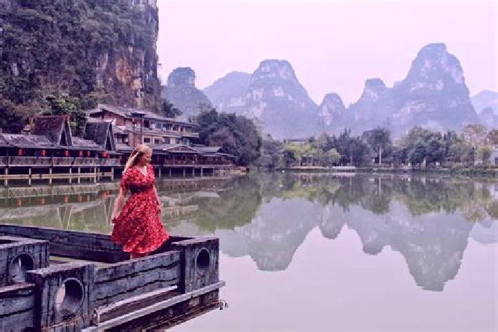 Eleanor, 21 — Escort in Chongzuo, China