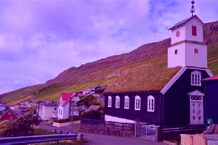 Eleanor, 21 — Escort in Hov, Faroe Islands