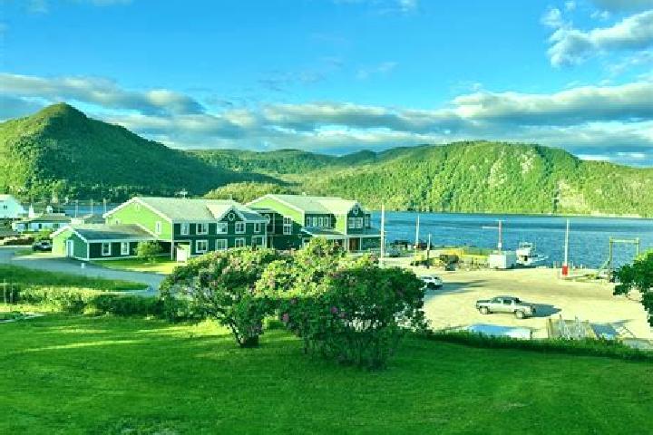 Eleanor, 21 — Escort in Norris Point, Canada