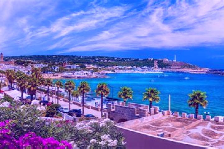 Eleanor, 21 — Escort in Santa Maria di Leuca, Italy