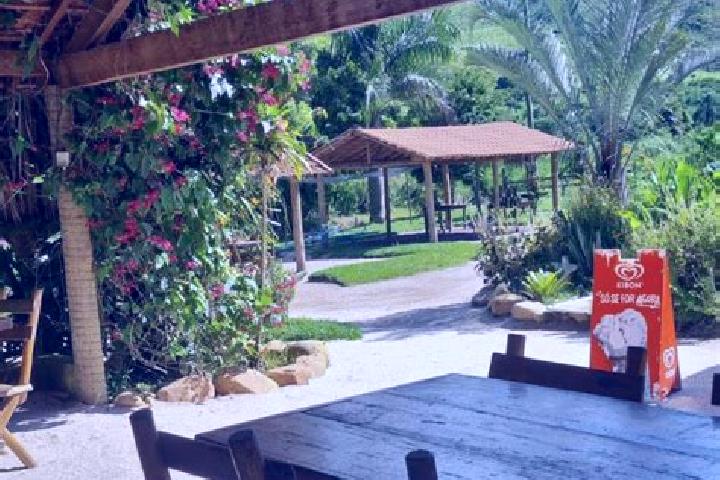 Eleanor, 21 — Escort in Tombos, Brazil