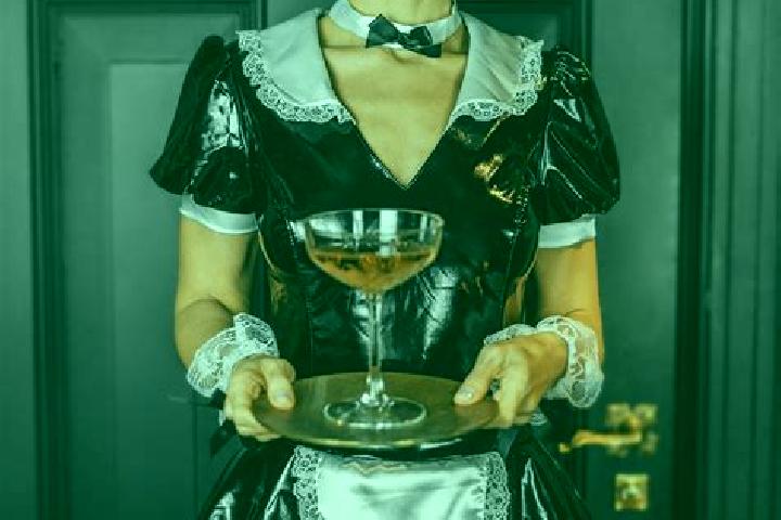 Eleanor, 22, a auburn amber-eyed slavic companion based in Guichen. Offering Travel Companion, BDSM, Domination, Dinner Date. Available for incall and outcal...