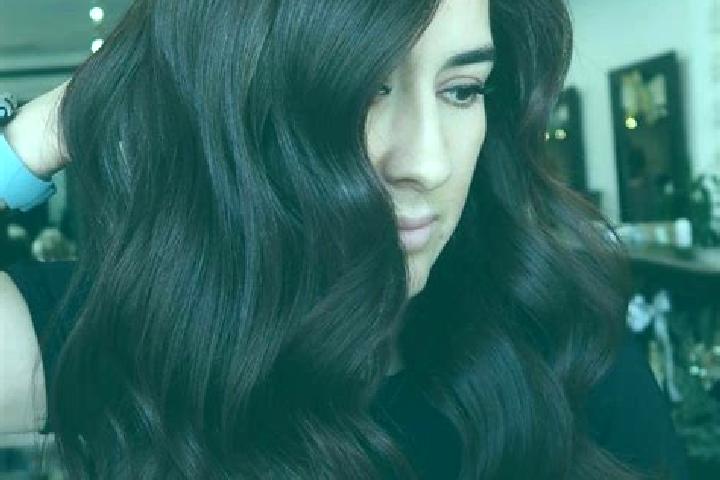 Eleanor, 22, a auburn dark-eyed indian companion based in Derevok. Offering Duos, Prostate Massage, BDSM. Available for incall and outcall, day and evening d...