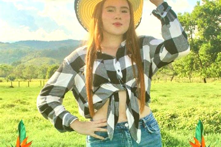 Eleanor, 22, a auburn hazel-eyed european companion based in San Jose de Ure. Offering BDSM, OWO, Party Girl, Tantra, Travel Companion. Available for incall ...