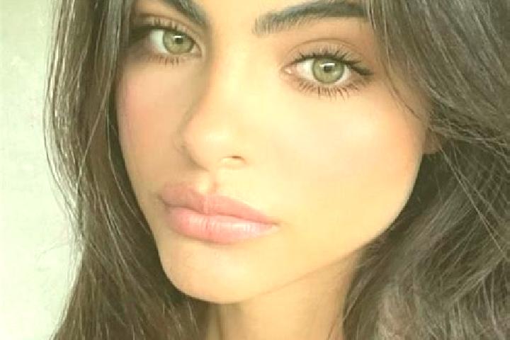 Eleanor, 22, a brunette dark-eyed middle eastern companion based in Mnoungou. Offering 69, Party Girl, Tantra, Duos, Roleplay. Available for incall and outca...