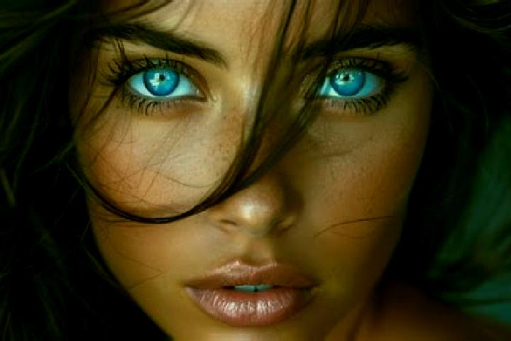Eleanor, 22, a chestnut blue-eyed middle eastern companion based in Mer awi. Offering Domination, BDSM, Tantra, Striptease. Available for incall and outcall,...