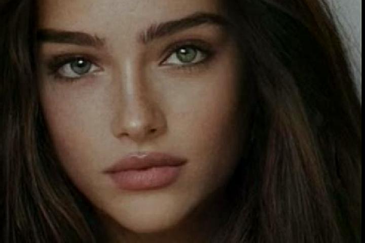 Eleanor, 22, a chestnut grey-eyed caucasian companion based in Ardabil. Offering Girlfriend Experience, Overnight, Erotic Massage, Striptease, CIM. Available...