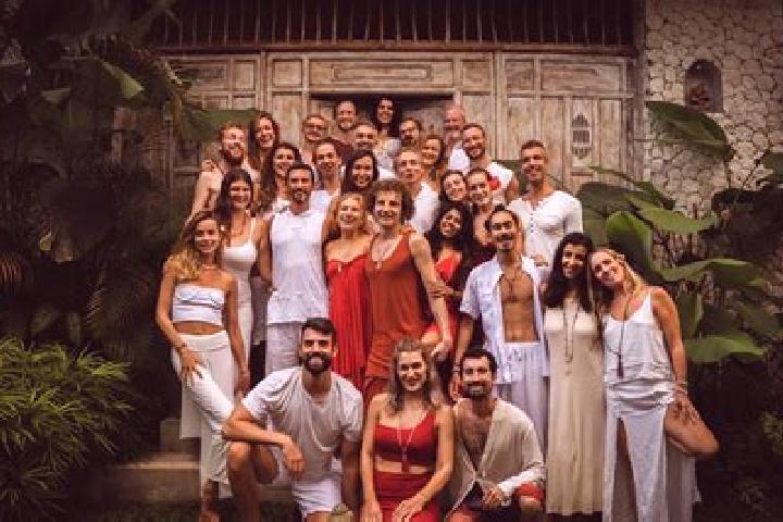 Eleanor, 22, a red brown-eyed european companion based in Tajueco. Offering Couples, Tantra, Deep French Kissing, OWO. Available for incall and outcall, day ...