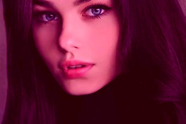 Eleanor, 22, a red grey-eyed slavic companion based in Lyubomyrivka. Offering 69, Roleplay, GFE. Available for incall and outcall, day and evening dates.