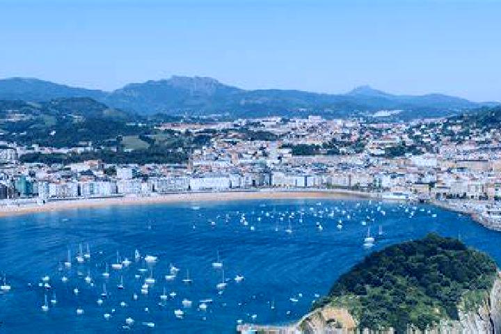 Eleanor, 22 — Escort in San Sebastian, Spain