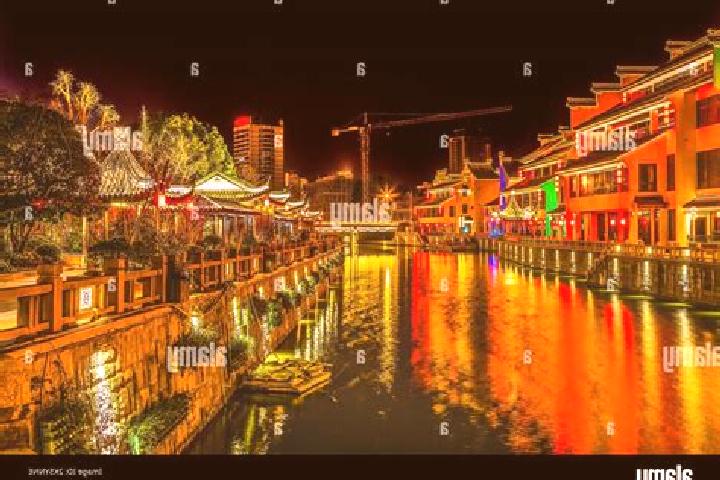 Eleanor, 22 — Escort in Xinwu, China