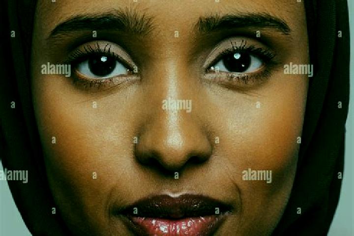 Eleanor, 23, a black brown-eyed middle eastern companion based in Vinton. Offering GFE, Massage, Roleplay. Available for incall and outcall, overnight bookin...