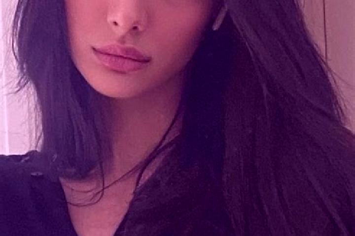 Eleanor, 23, a black dark-eyed middle eastern companion based in Neu Kosenow. Offering Massage, Travel Companion, OWO. Available for incall and outcall, day ...