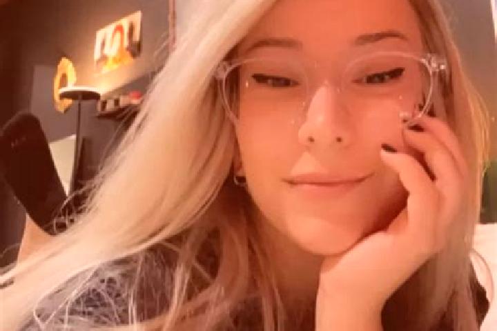 Eleanor, 23, a blonde dark-eyed mixed companion based in Hone. Offering Erotic Massage, Couples, Tantra. Available for incall and outcall, day and evening da...